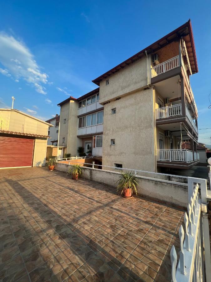 Vangelis Vrasná Exterior foto
